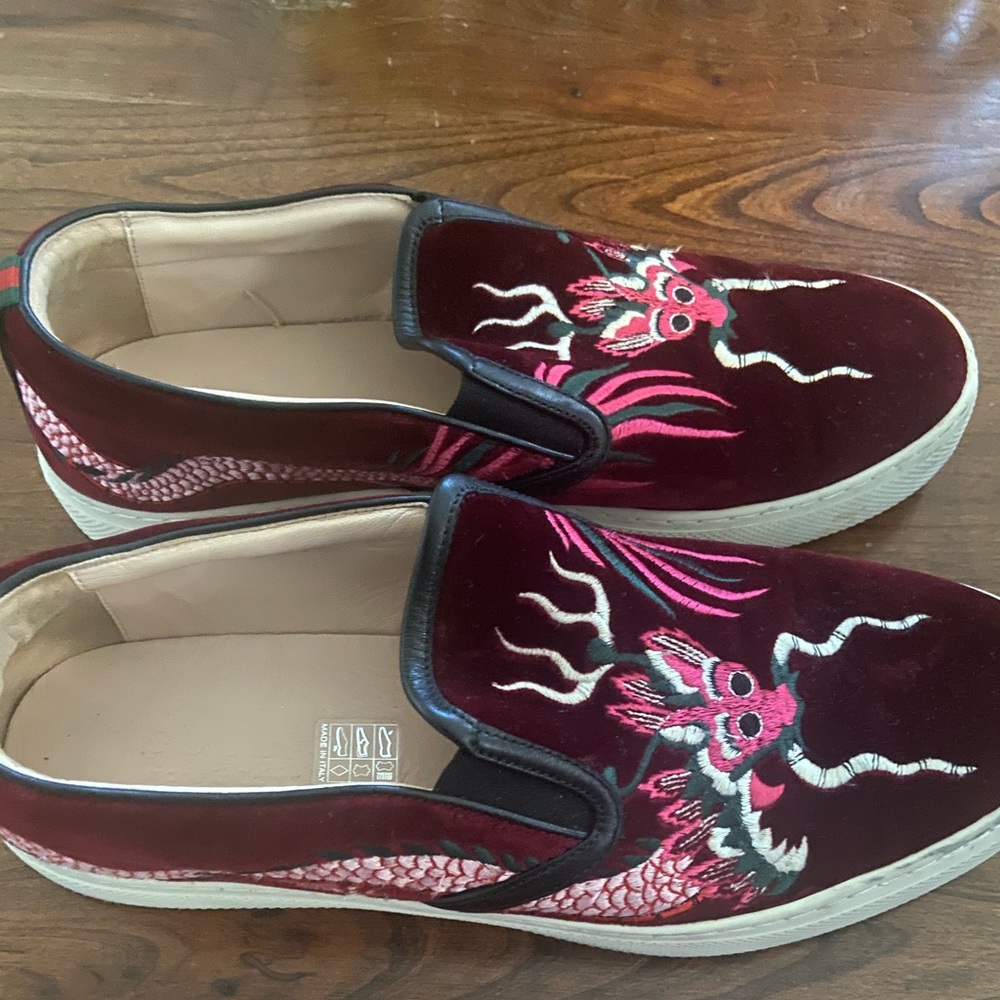 GUCCI DUBLIN DRAGON SLIP-ON SNEAKERS size 10